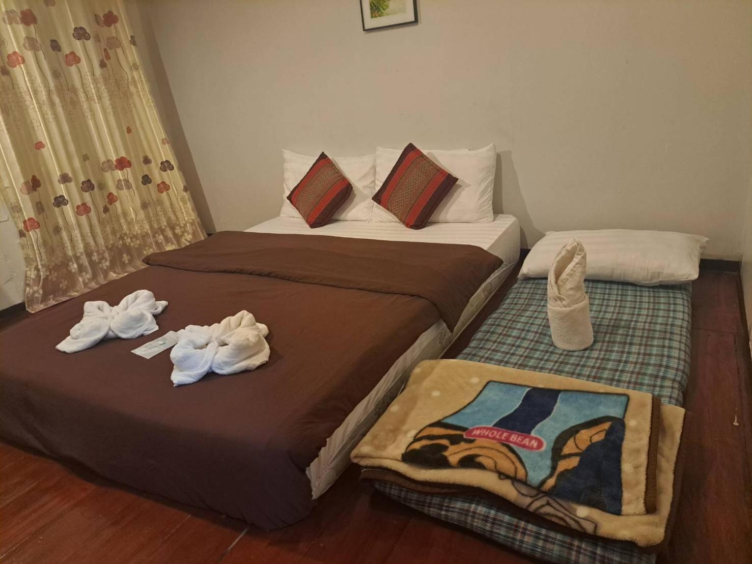 ไทยกันเอง ริมโขง Apartment Chiang Khan Ngoại thất bức ảnh